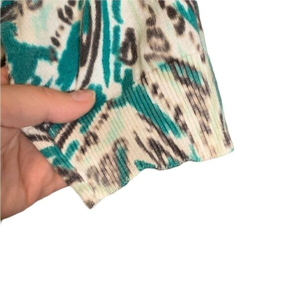 3 for  $30! Ann Taylor patterned short sleeve cardigan - Picture 7 of 10